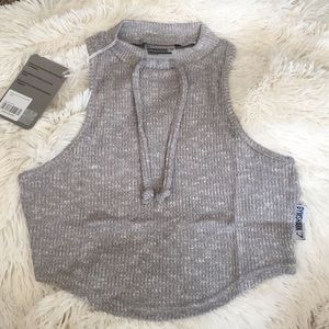 Gymshark Gray Crop Top 🦈